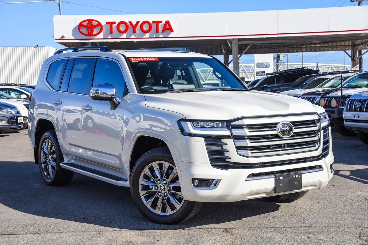 2024 Toyota Landcruiser Sahara ZX FJA300R