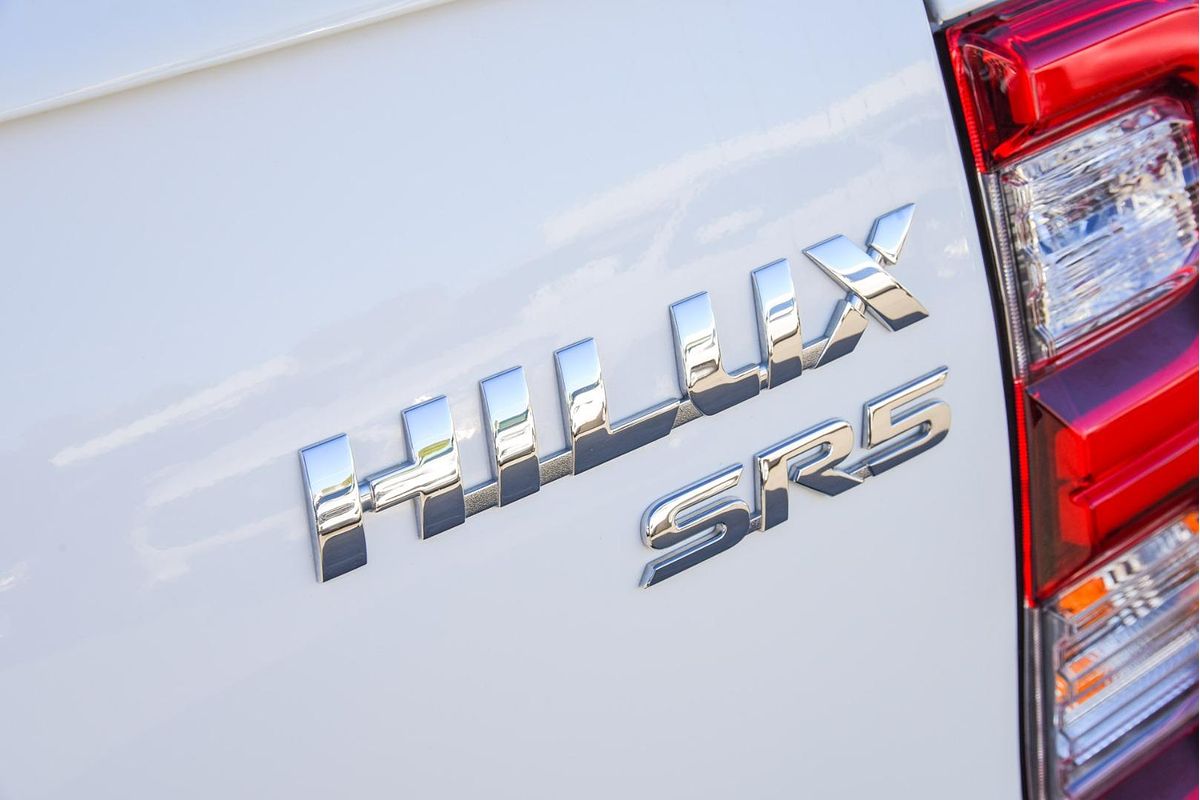 2023 Toyota Hilux SR5 GUN126R 4X4