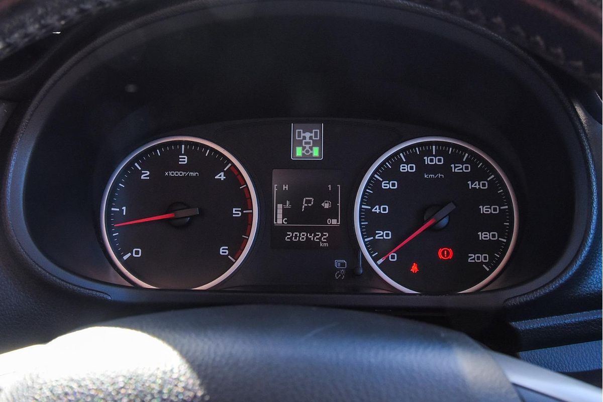 2015 Mitsubishi Triton Exceed MQ 4X4