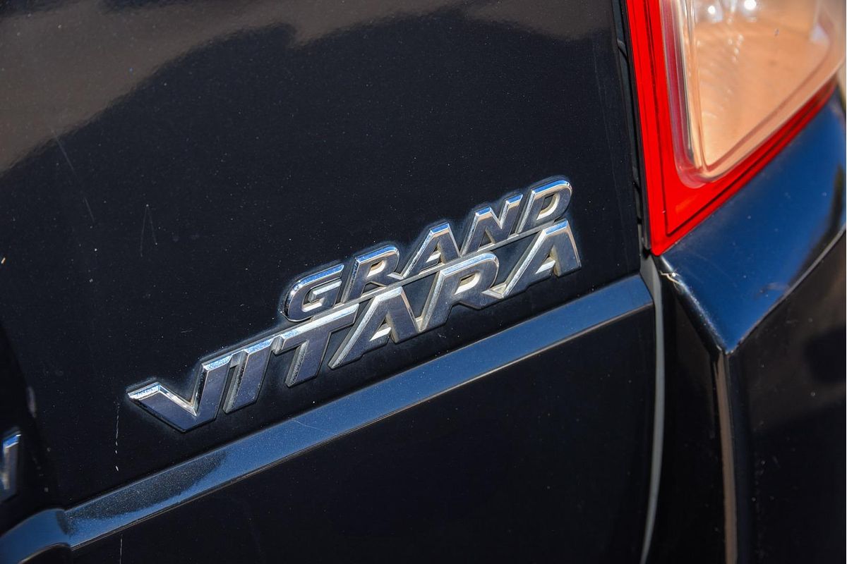 2011 Suzuki Grand Vitara JB