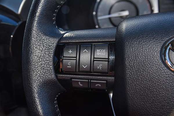 2023 Toyota Hilux SR5 GUN126R 4X4