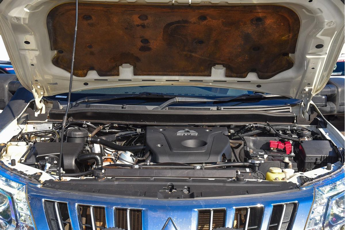 2015 Mitsubishi Triton Exceed MQ 4X4