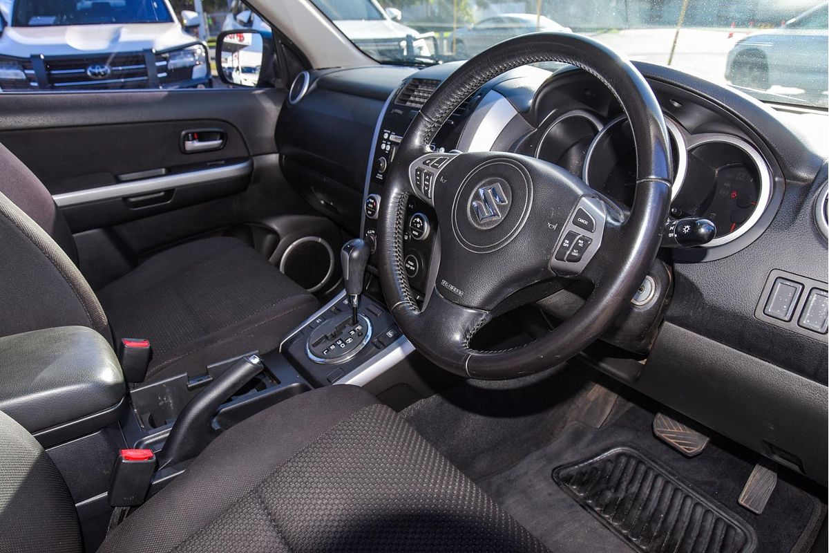 2011 Suzuki Grand Vitara JB