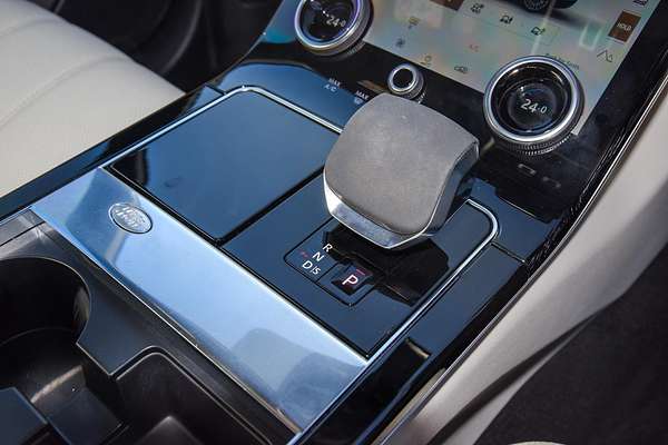 2022 Land Rover Range Rover Velar P250 R-Dynamic SE L560