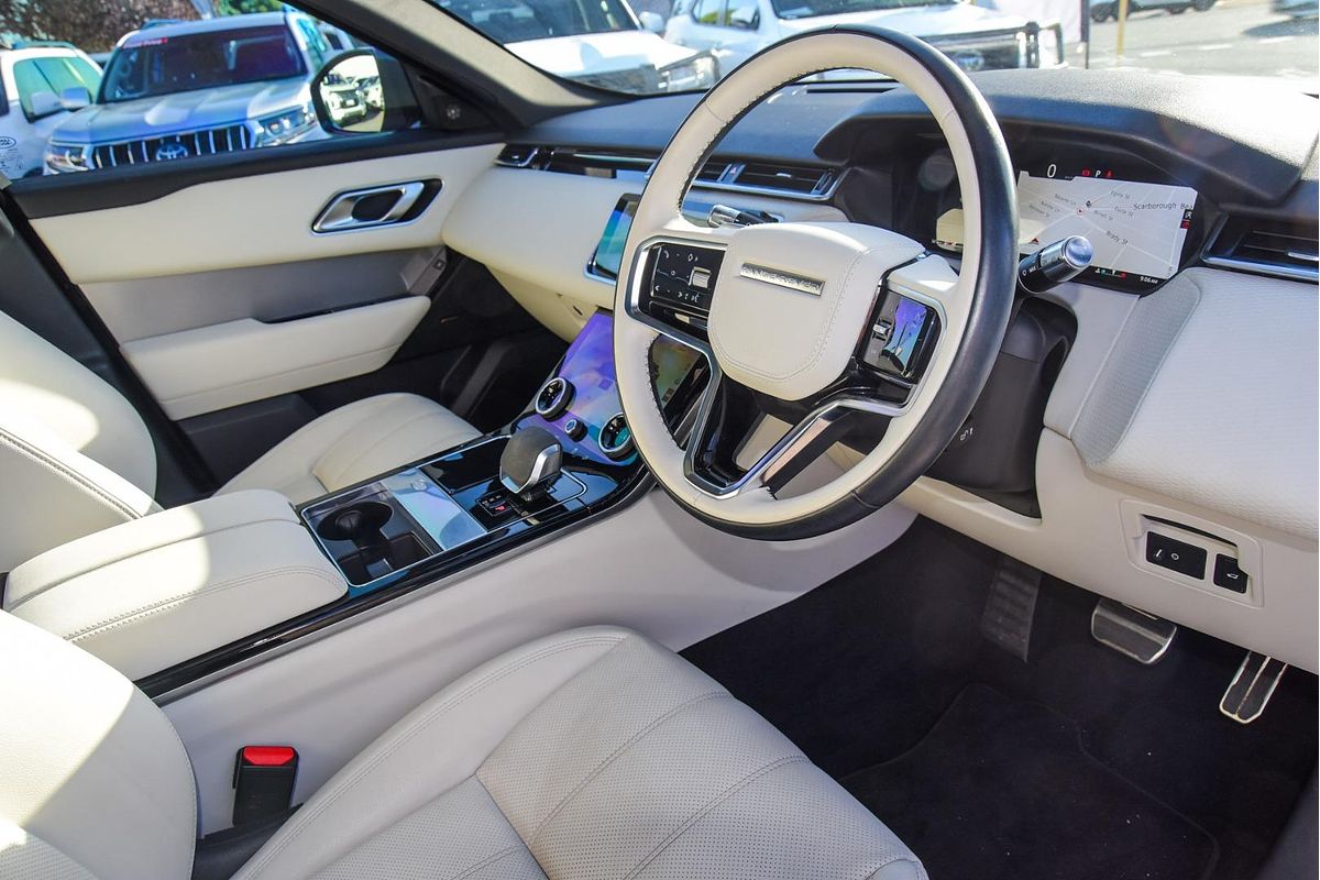 2022 Land Rover Range Rover Velar P250 R-Dynamic SE L560