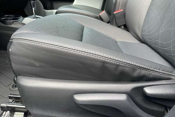 2012 Toyota Prius C Four