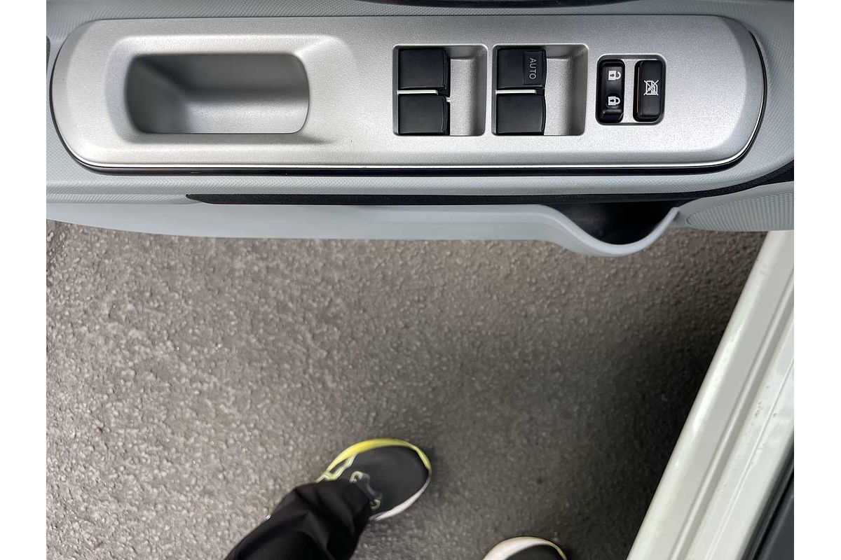 2012 Toyota Prius C Four