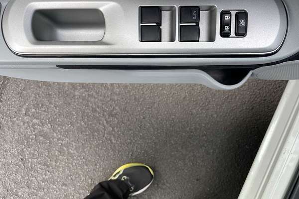 2012 Toyota Prius C Four