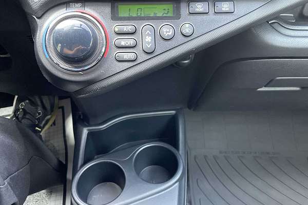 2012 Toyota Prius C Four
