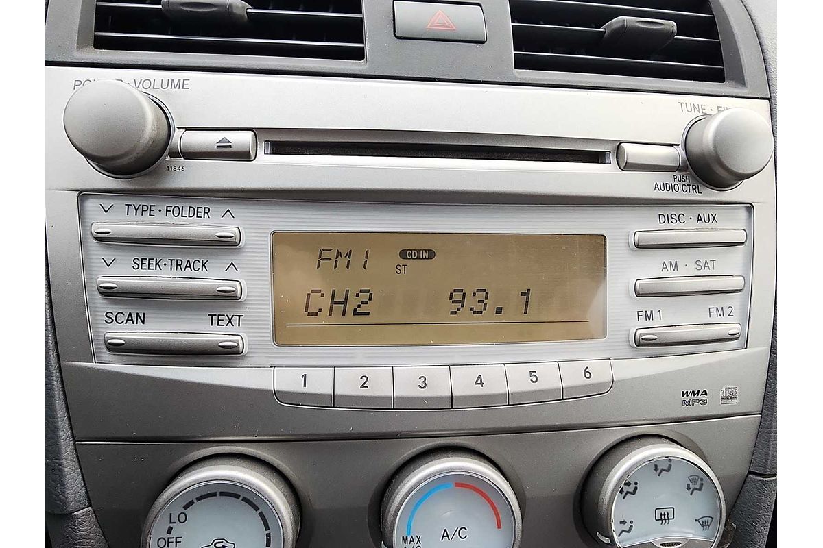 2011 Toyota Camry LE
