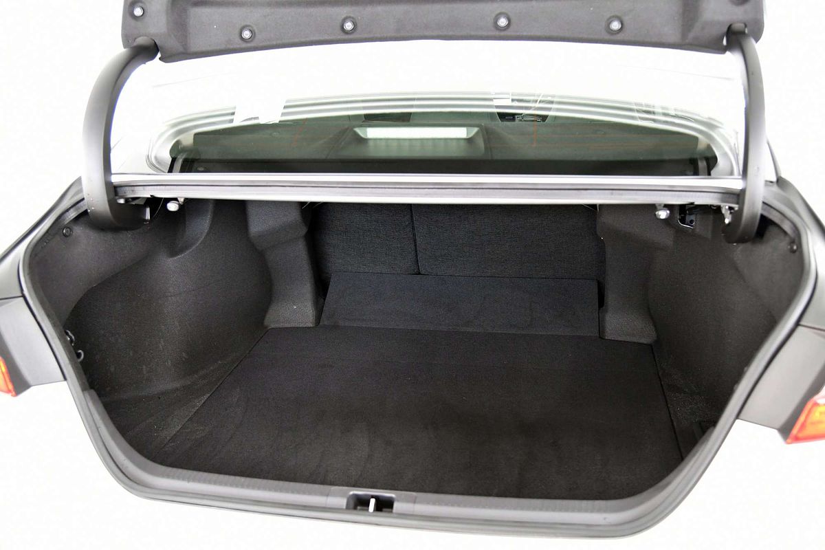 2021 Toyota Camry Ascent AXVH70R