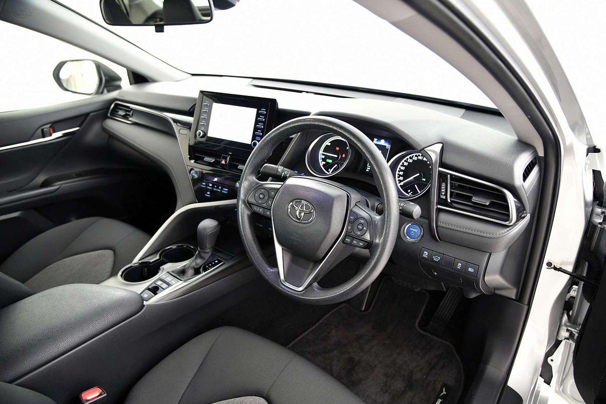 2021 Toyota Camry Ascent AXVH70R