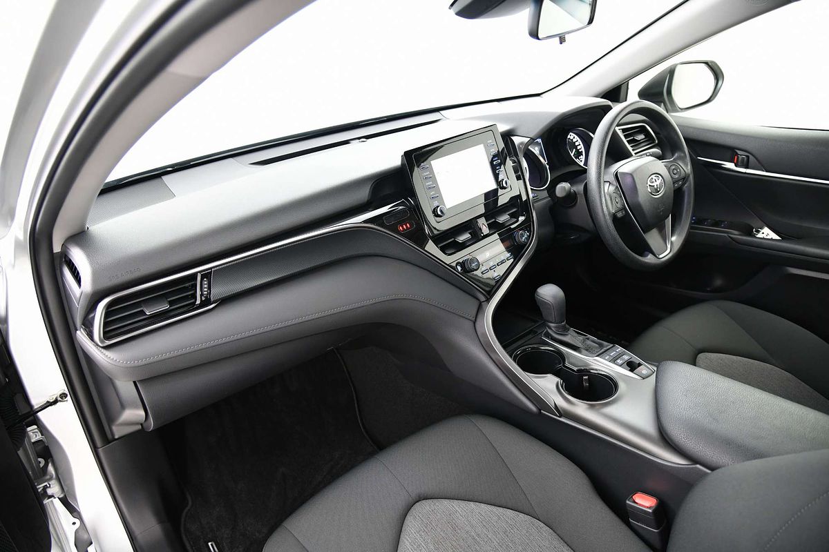 2021 Toyota Camry Ascent AXVH70R