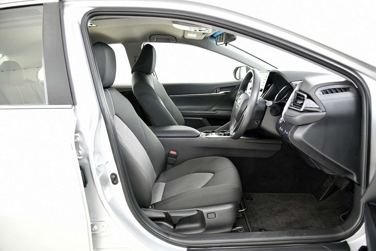 2021 Toyota Camry Ascent AXVH70R