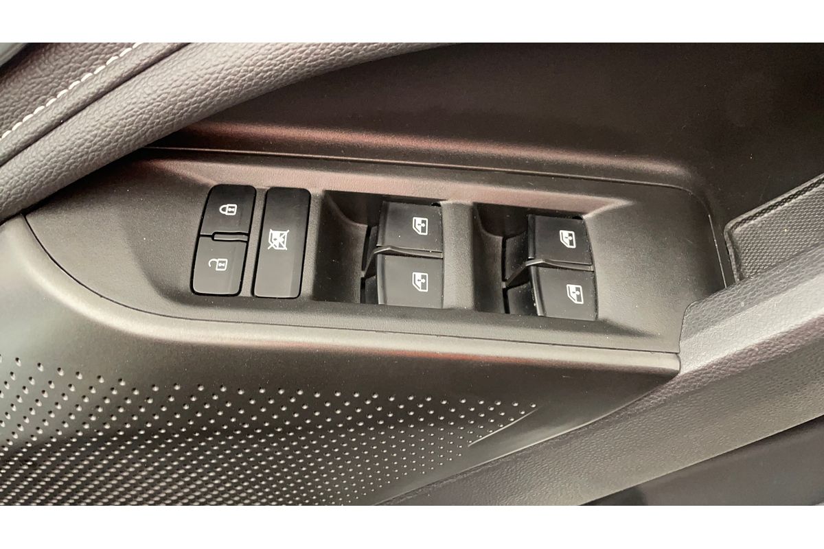 2023 LDV D90 Executive SV9A