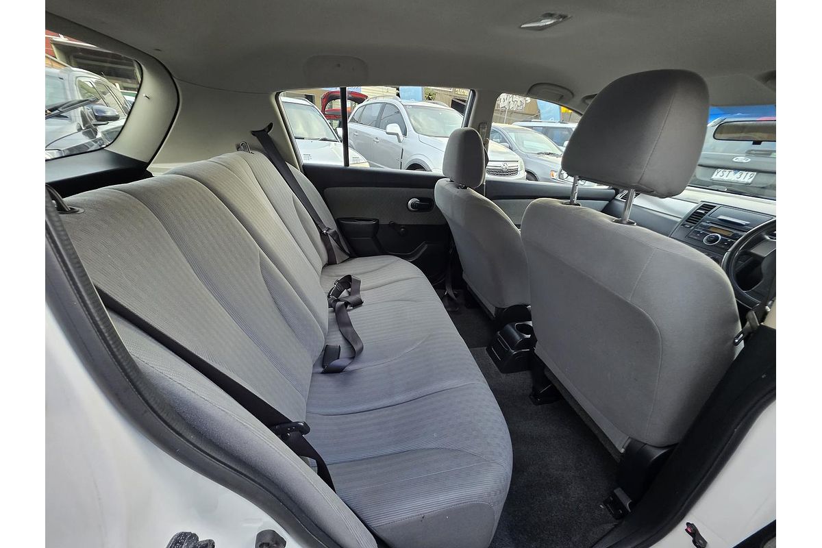 2007 Nissan Tiida ST C11