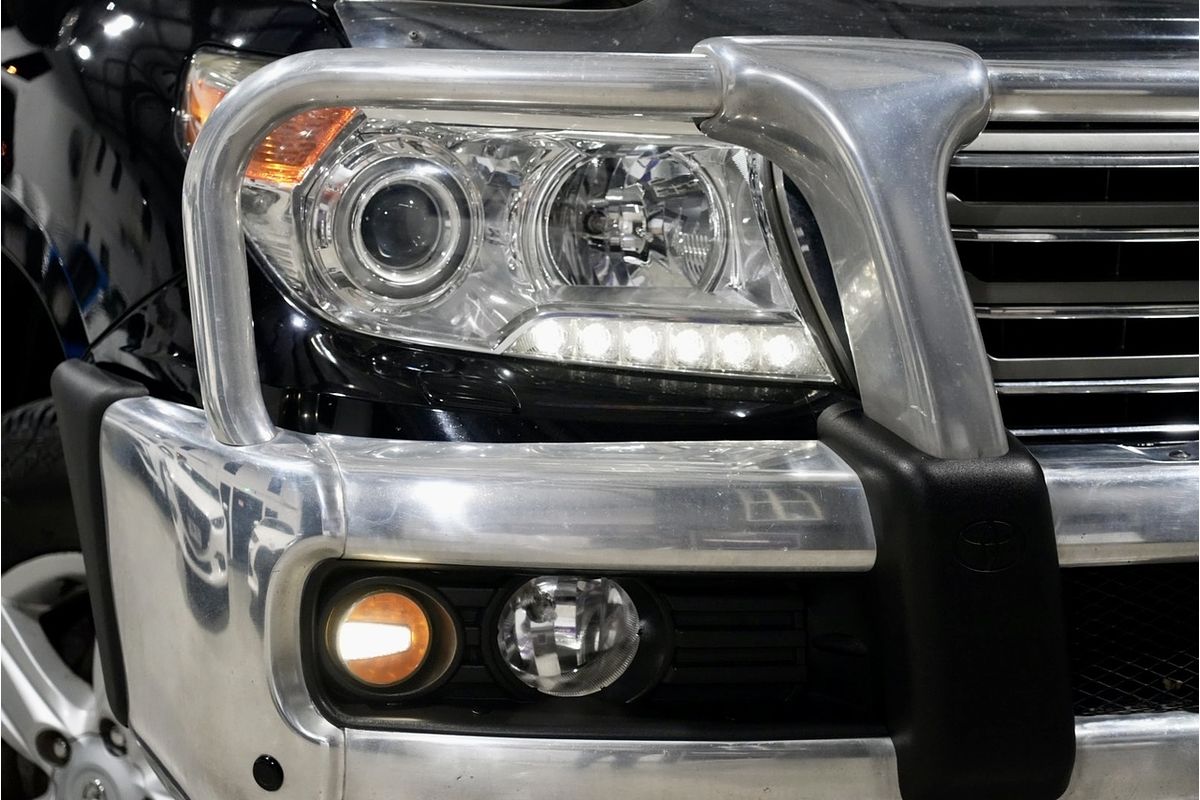 2014 Toyota Landcruiser Sahara VDJ200R