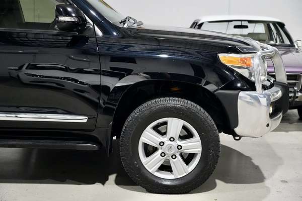 2014 Toyota Landcruiser Sahara VDJ200R