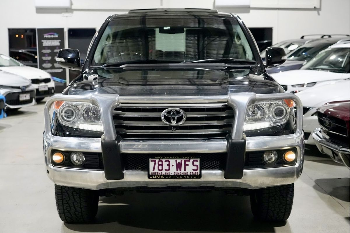2014 Toyota Landcruiser Sahara VDJ200R