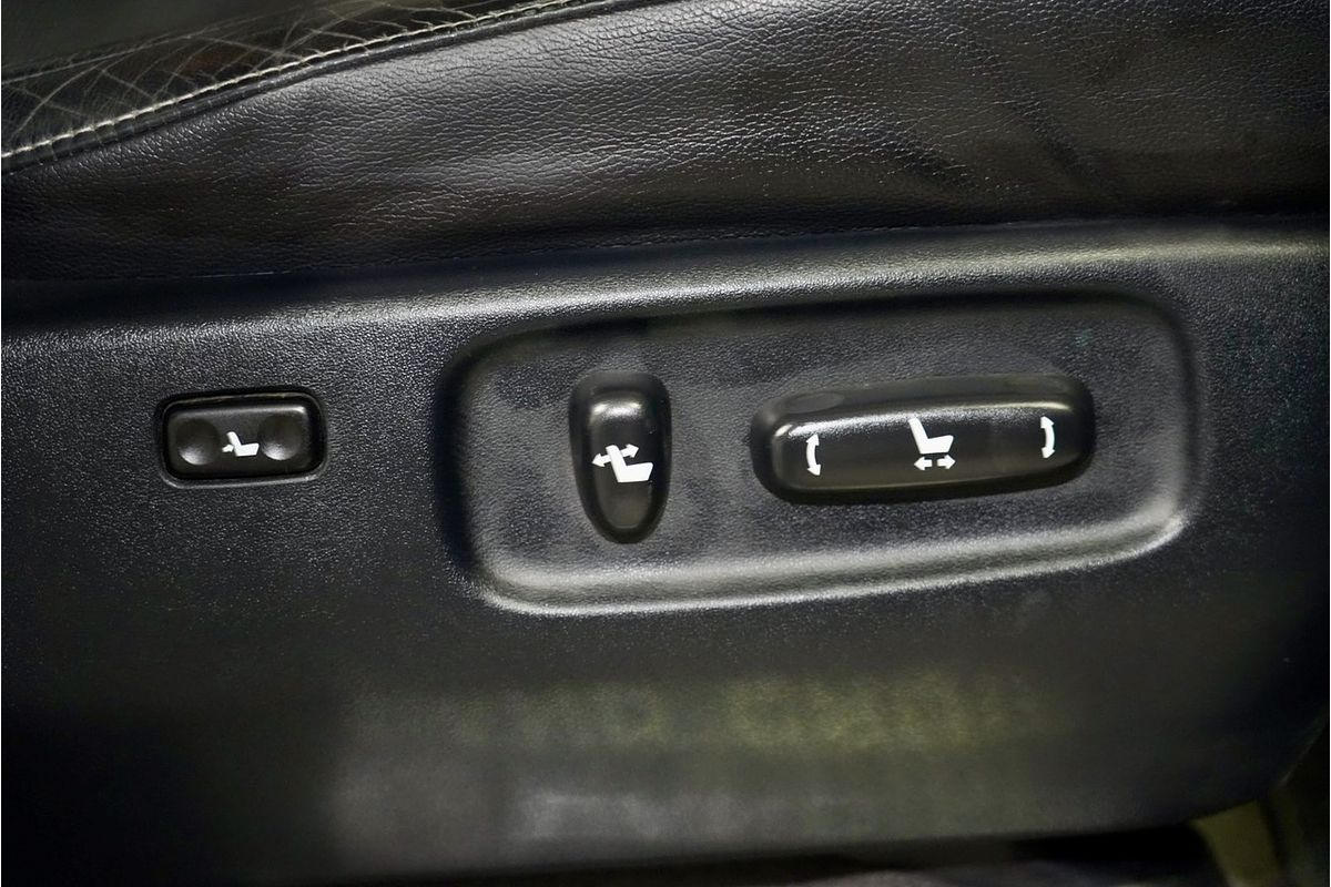 2014 Toyota Landcruiser Sahara VDJ200R