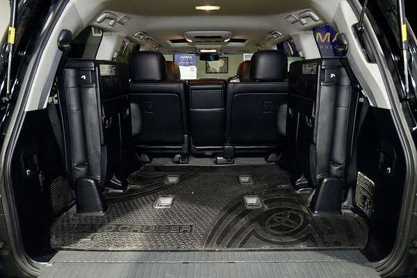 2014 Toyota Landcruiser Sahara VDJ200R