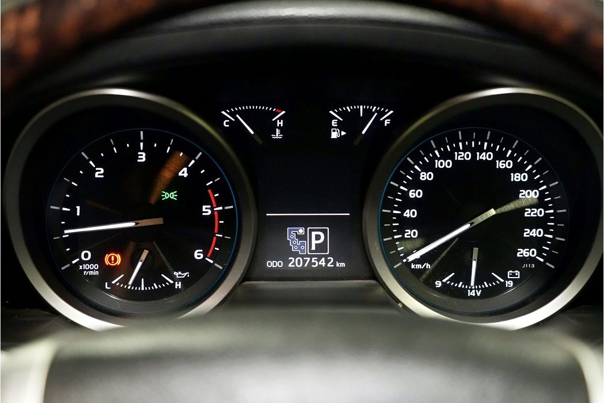 2014 Toyota Landcruiser Sahara VDJ200R