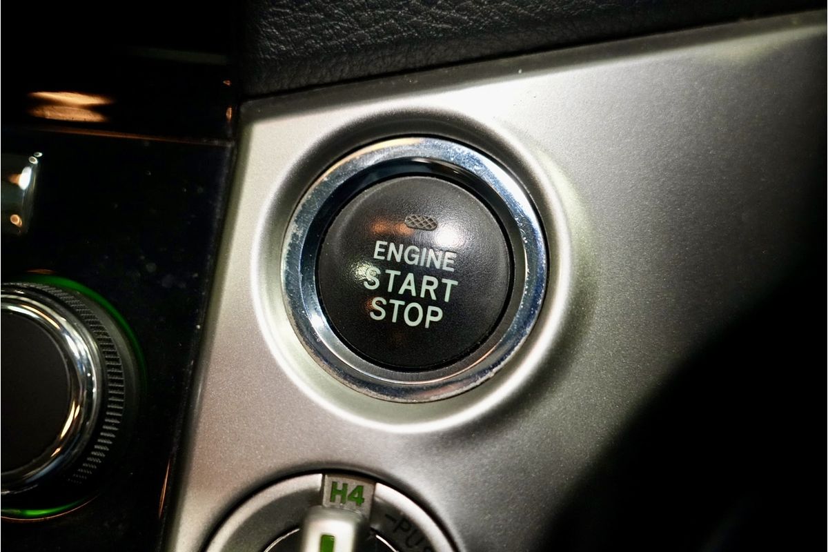 2014 Toyota Landcruiser Sahara VDJ200R