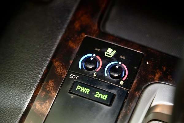 2014 Toyota Landcruiser Sahara VDJ200R
