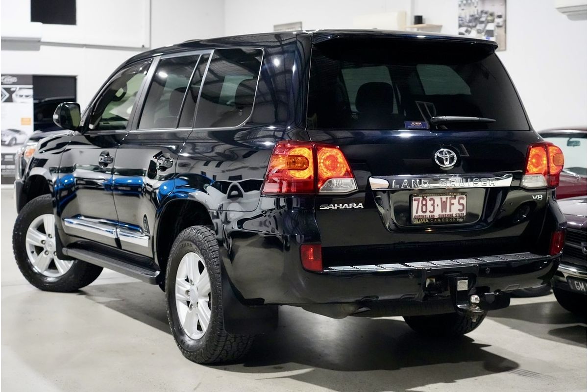 2014 Toyota Landcruiser Sahara VDJ200R
