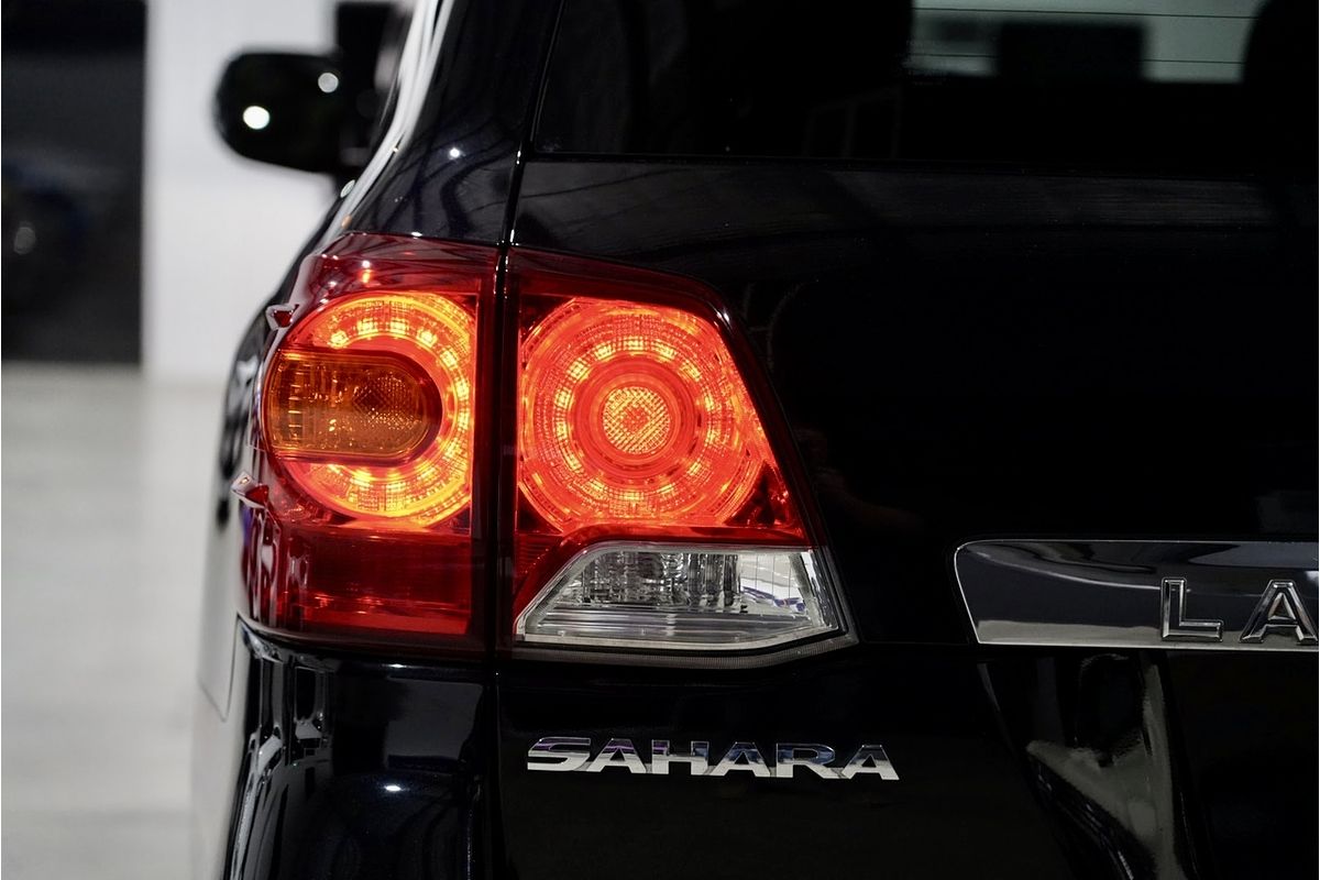 2014 Toyota Landcruiser Sahara VDJ200R
