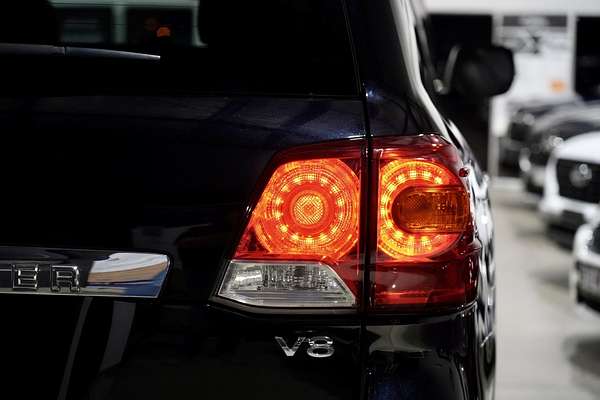 2014 Toyota Landcruiser Sahara VDJ200R
