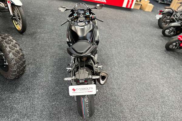 2025 Honda CBR1000RR-R FIREBLADE SP