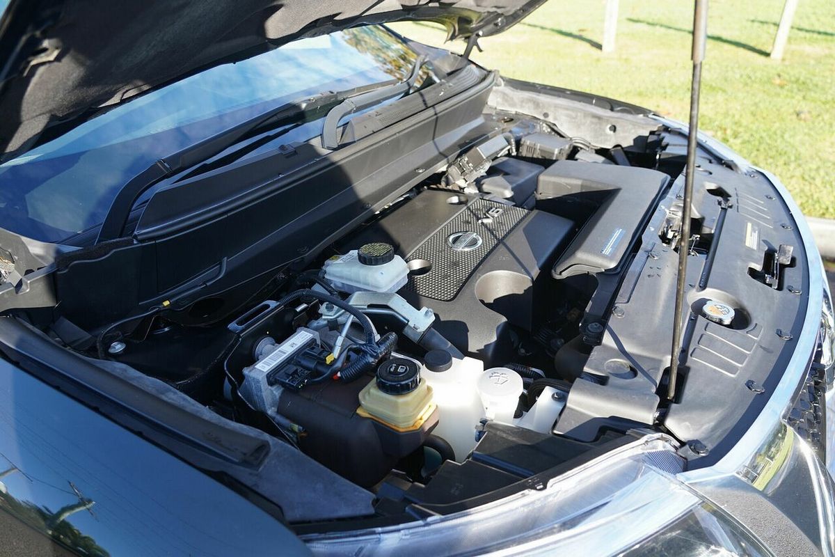 2015 Nissan Pathfinder ST N-Trek (4x4) R52 MY15