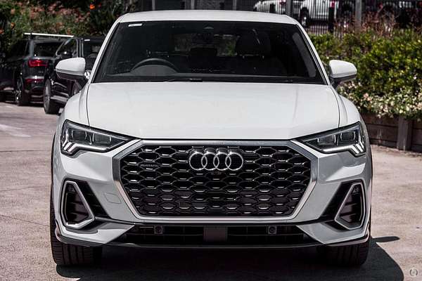 2025 Audi Q3 40 TFSI S line F3