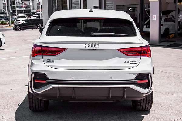 2025 Audi Q3 40 TFSI S line F3