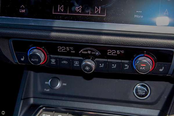 2025 Audi Q3 40 TFSI S line F3