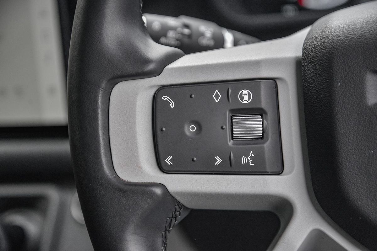 2024 Land Rover Defender 110 P400e X-Dynamic HSE L663
