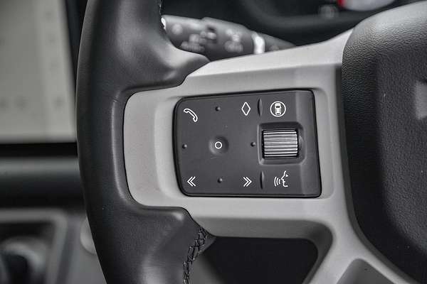 2024 Land Rover Defender 110 P400e X-Dynamic HSE L663