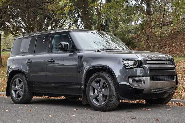 2024 Land Rover Defender 110 P400 X-Dynamic SE L663