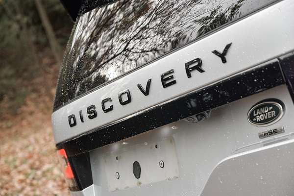 2018 Land Rover Discovery SD4 HSE Series 5