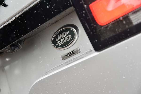 2018 Land Rover Discovery SD4 HSE Series 5