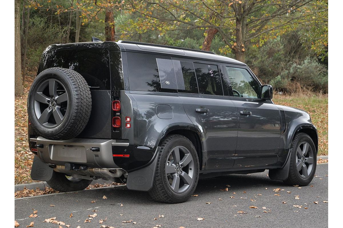 2024 Land Rover Defender 110 P400 X-Dynamic SE L663