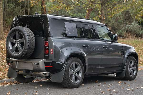 2024 Land Rover Defender 110 P400 X-Dynamic SE L663