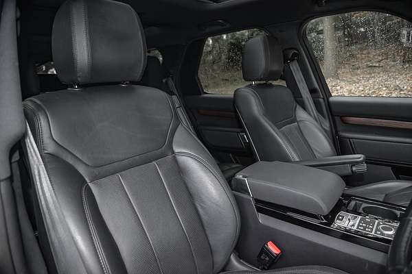 2018 Land Rover Discovery SD4 HSE Series 5
