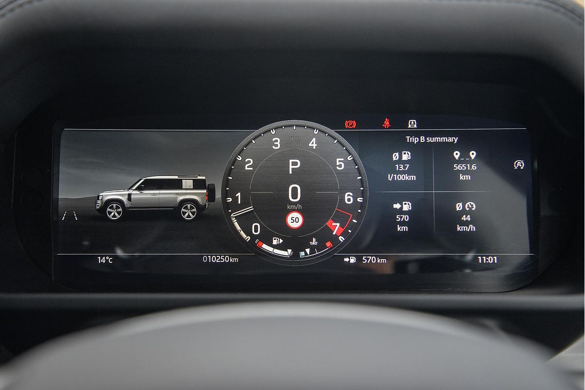 2024 Land Rover Defender 110 P400 X-Dynamic SE L663
