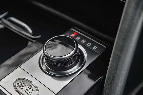 2018 Land Rover Discovery SD4 HSE Series 5