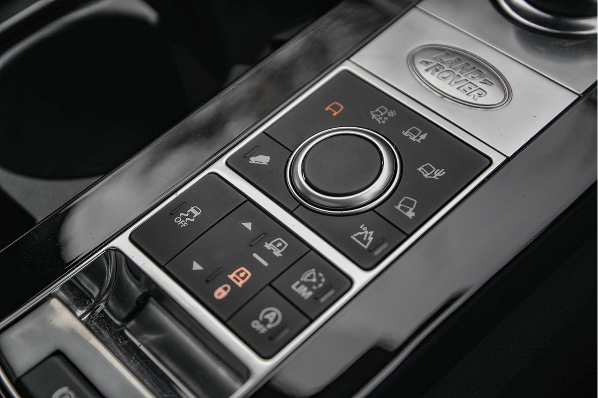 2018 Land Rover Discovery SD4 HSE Series 5
