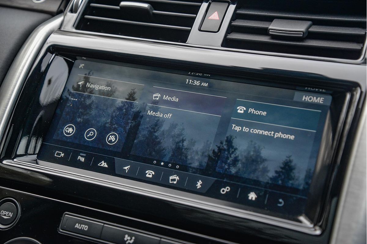 2018 Land Rover Discovery SD4 HSE Series 5