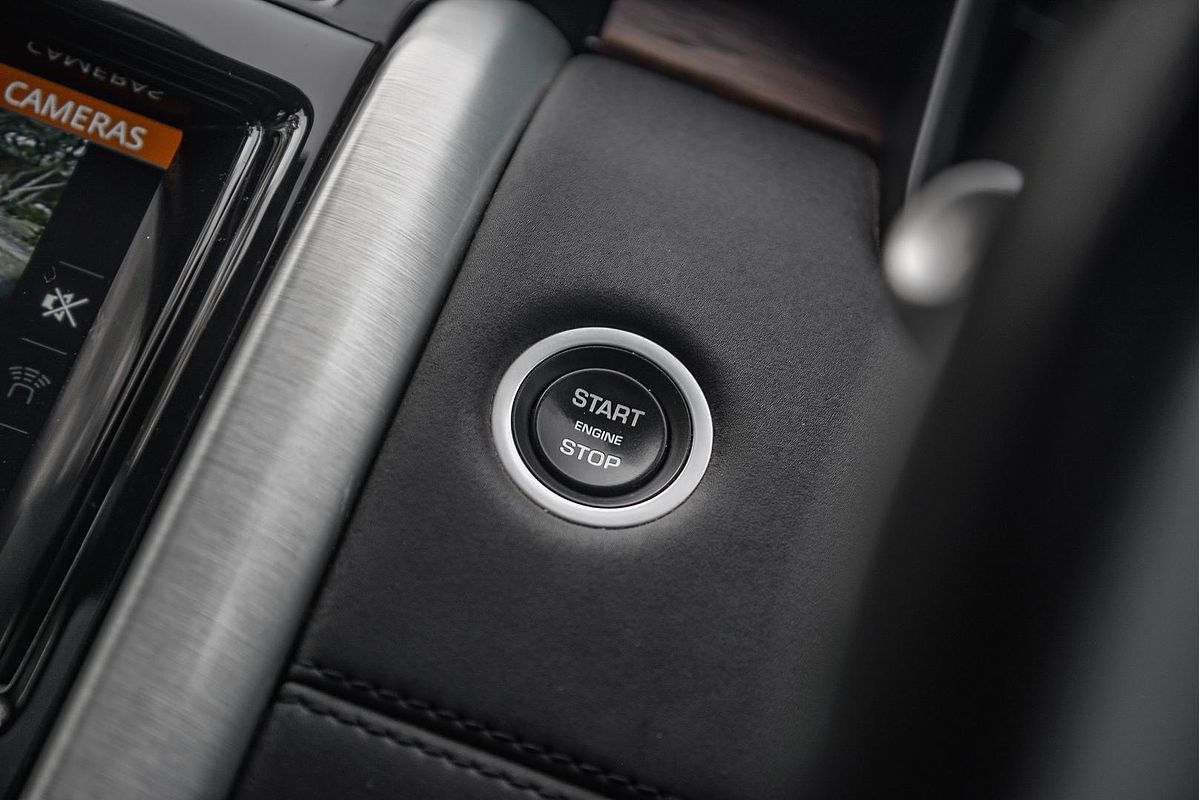 2018 Land Rover Discovery SD4 HSE Series 5