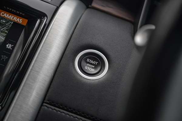 2018 Land Rover Discovery SD4 HSE Series 5